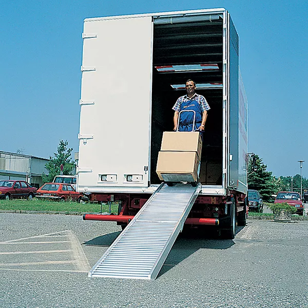 Rampa per carrello a mano porta pacchi